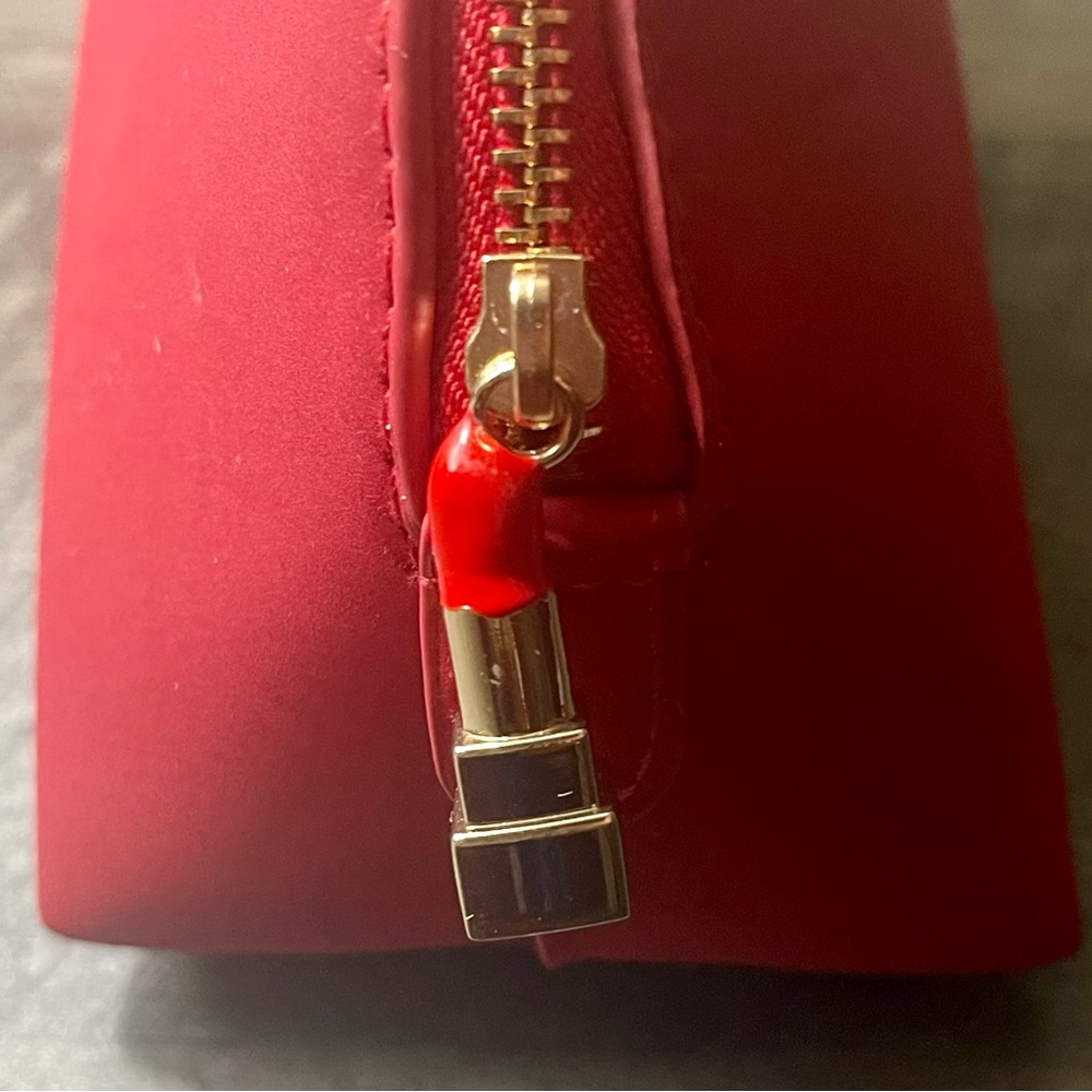Dolce & Gabbana Beauty pouch NWOT - Picture 6 of 6